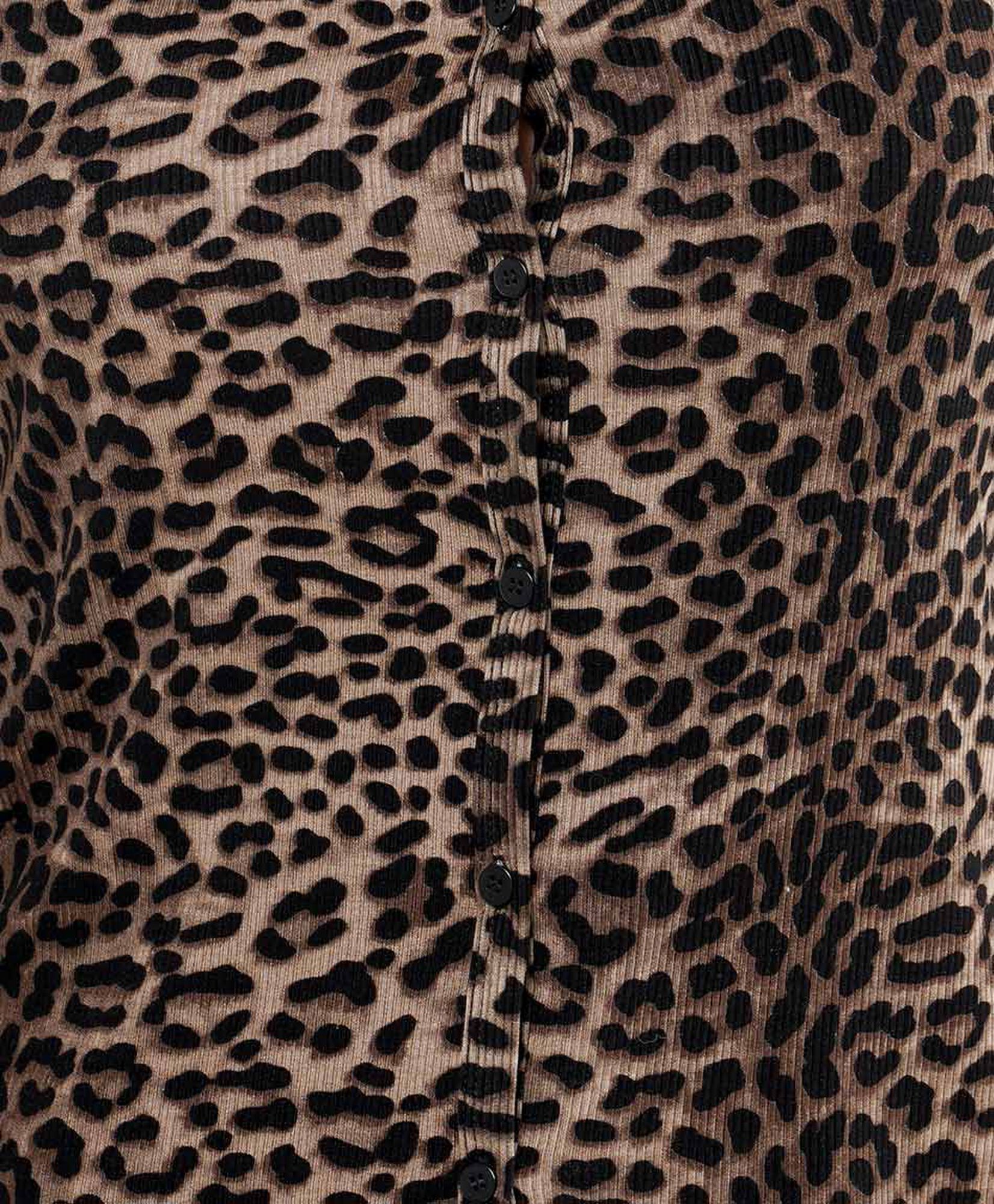 Polera mujer animal print botones 2 Polera mujer animal print botones