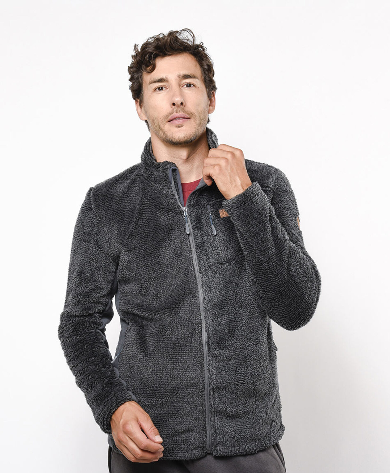 Chaqueta deportiva hombre suave