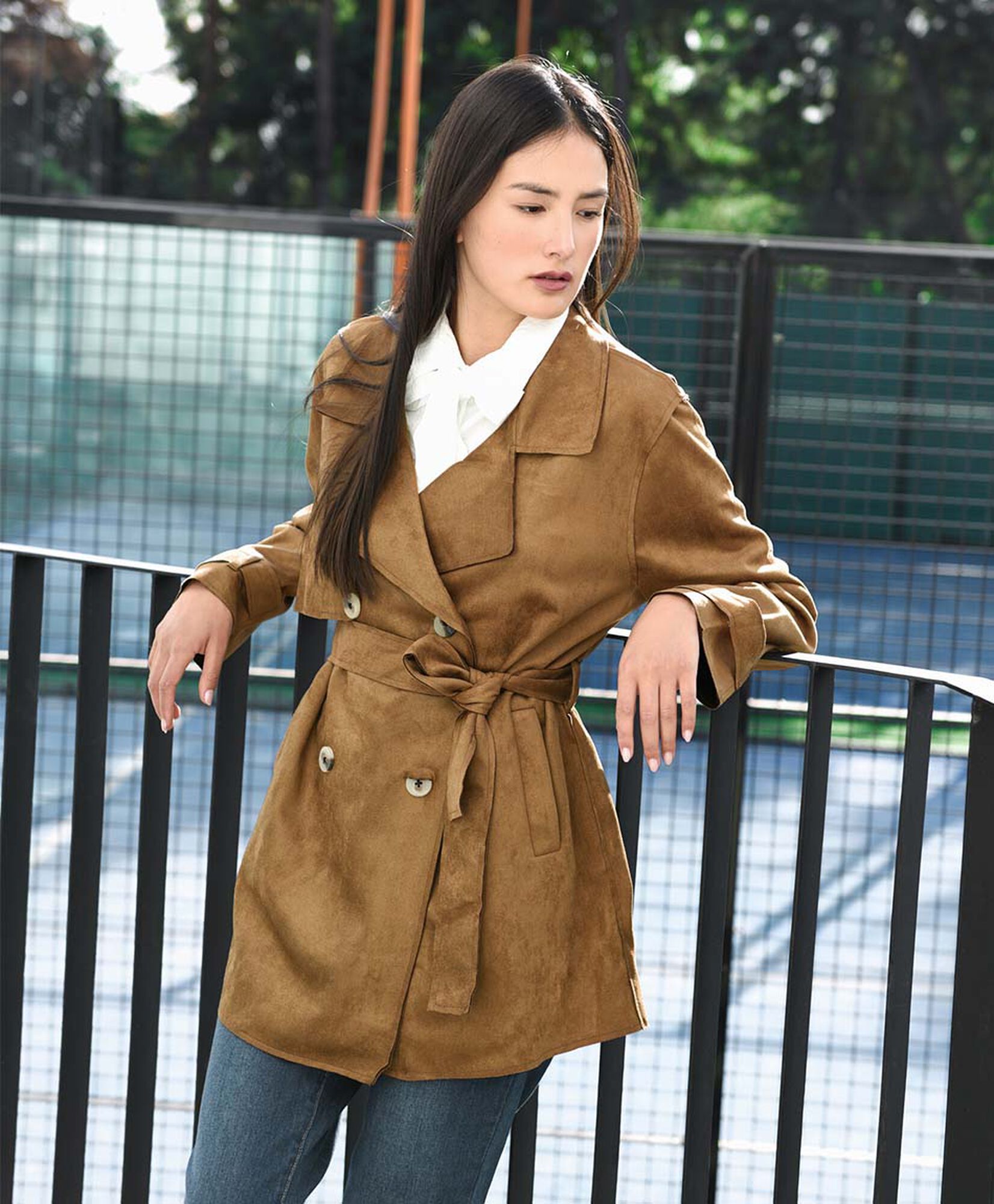 Abrigo mujer trench cintur&oacute;n 