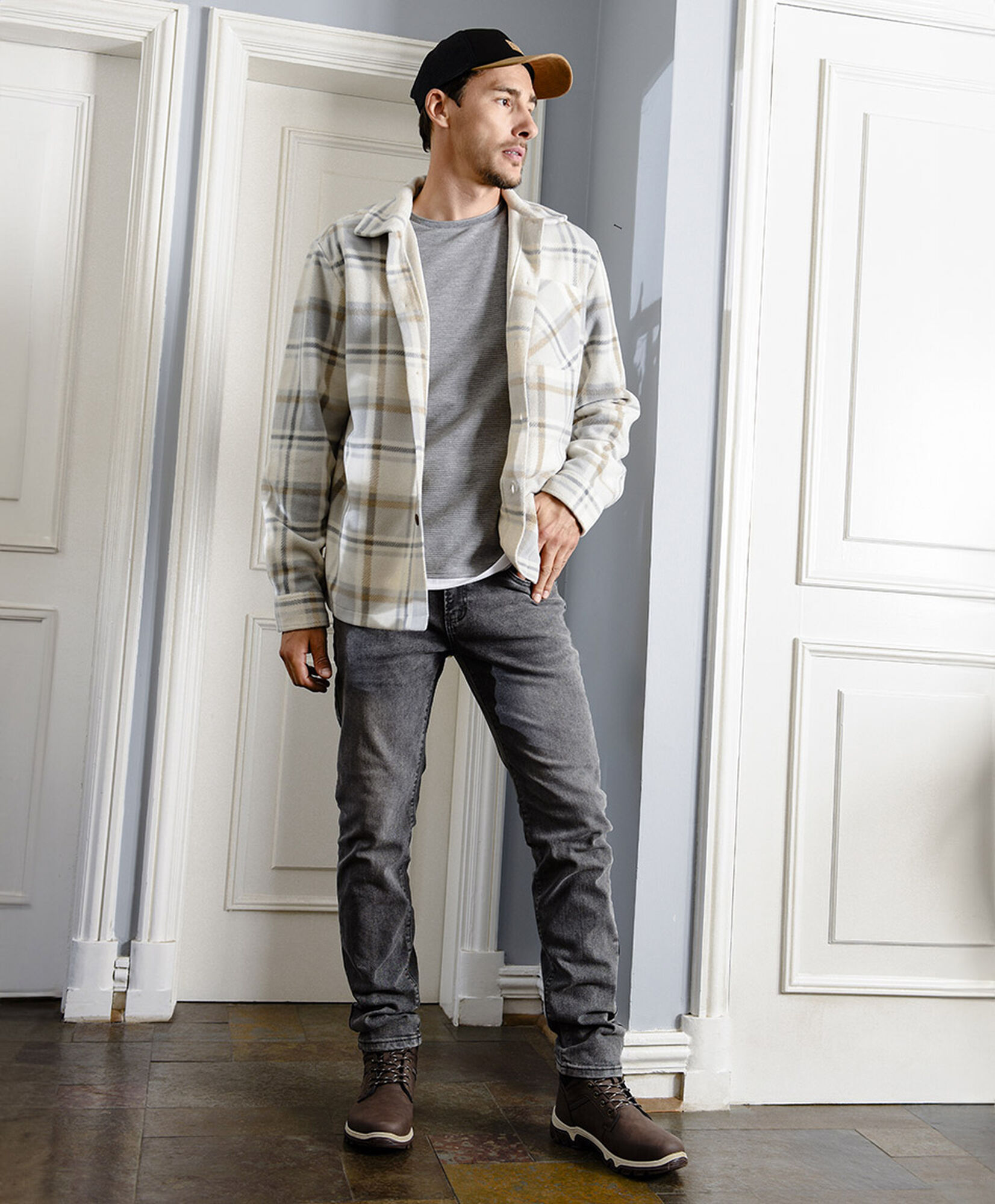 Jeans hombre gris skinny fit 