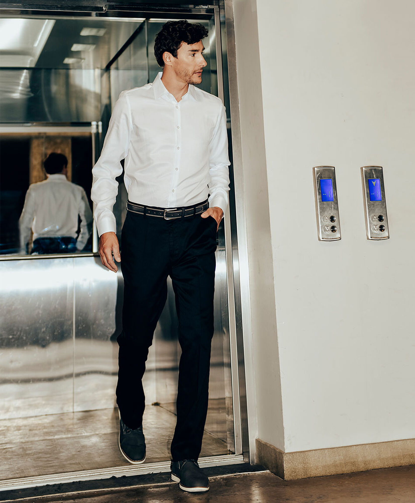 Pantal&oacute;n hombre clÃ¡sico 