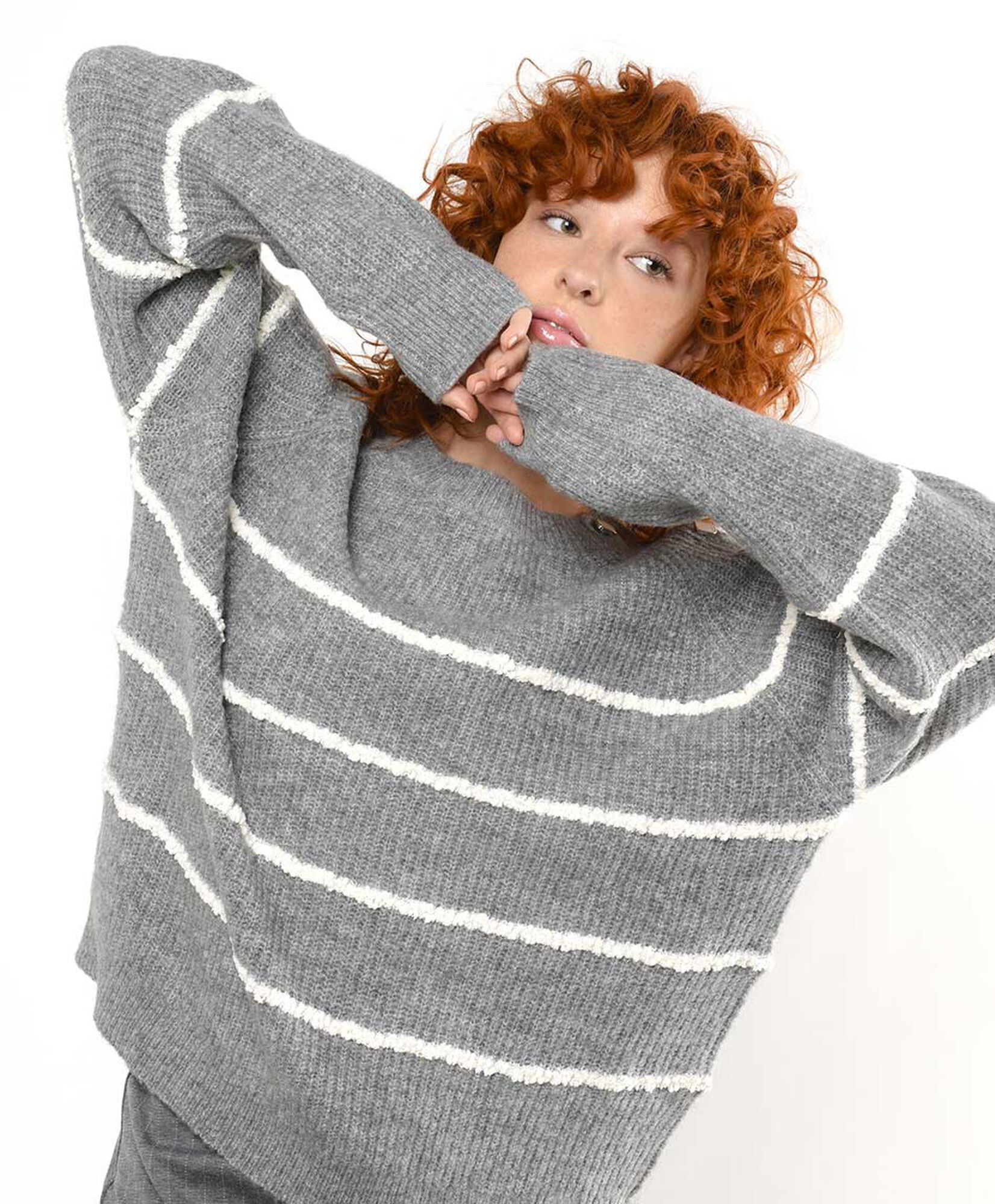 Sweater mujer líneas detalle hombro 6 Sweater mujer líneas detalle hombro